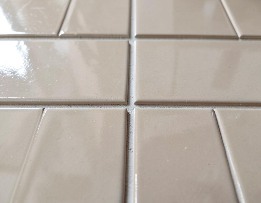 Glossy beige ceramic tiles supplied in Abu Dhabi by Brlatow Ceramic Trading LLC