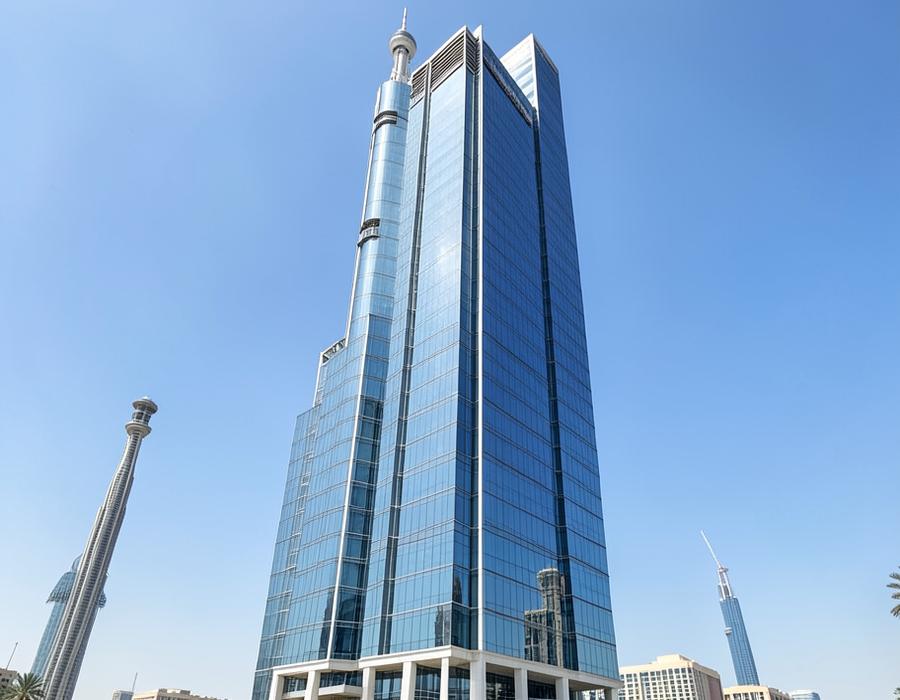 Modern glass commercial tower in Abu Dhabi
